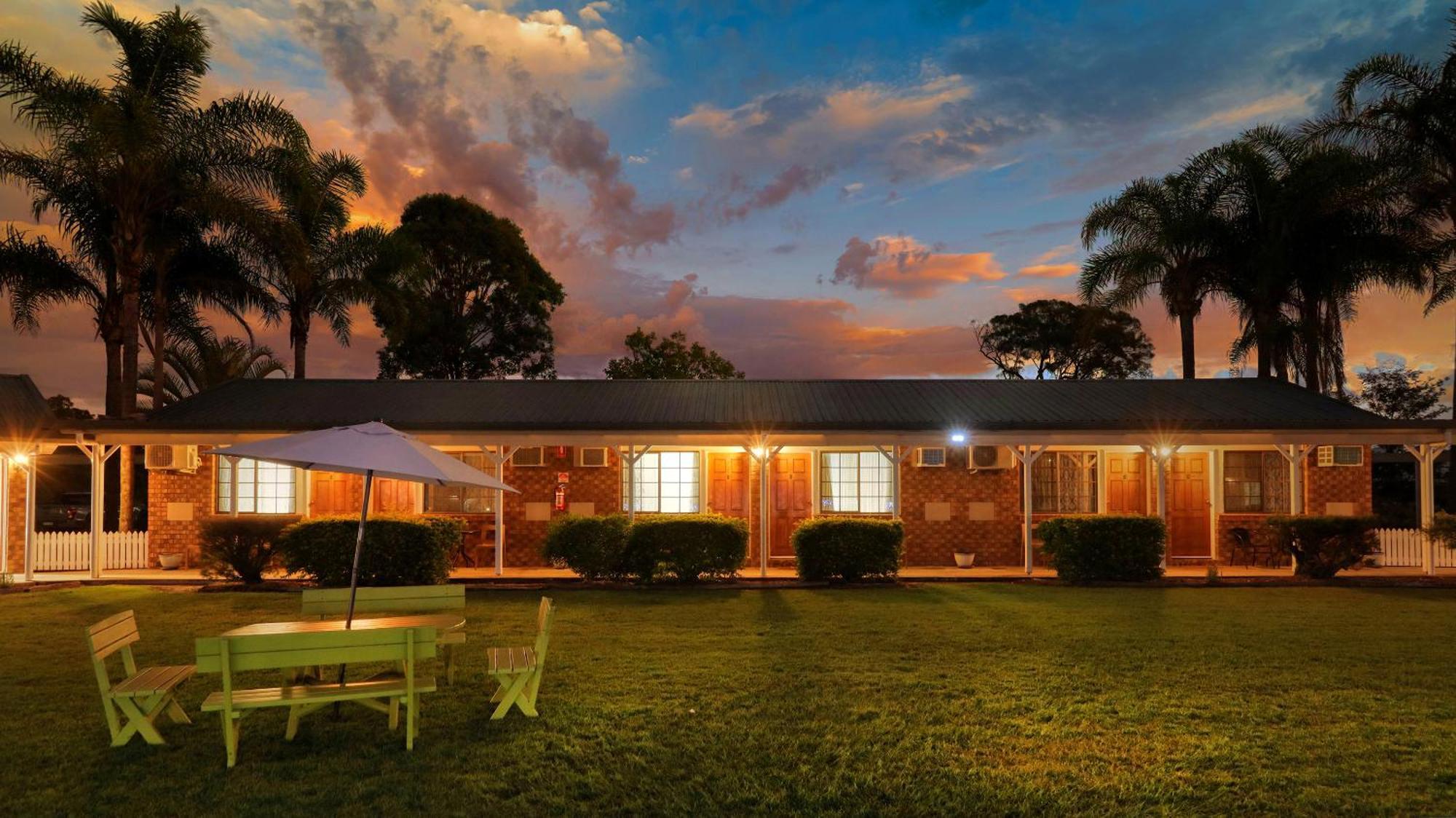 Koorawatha Homestead Motel Bororen Exterior foto